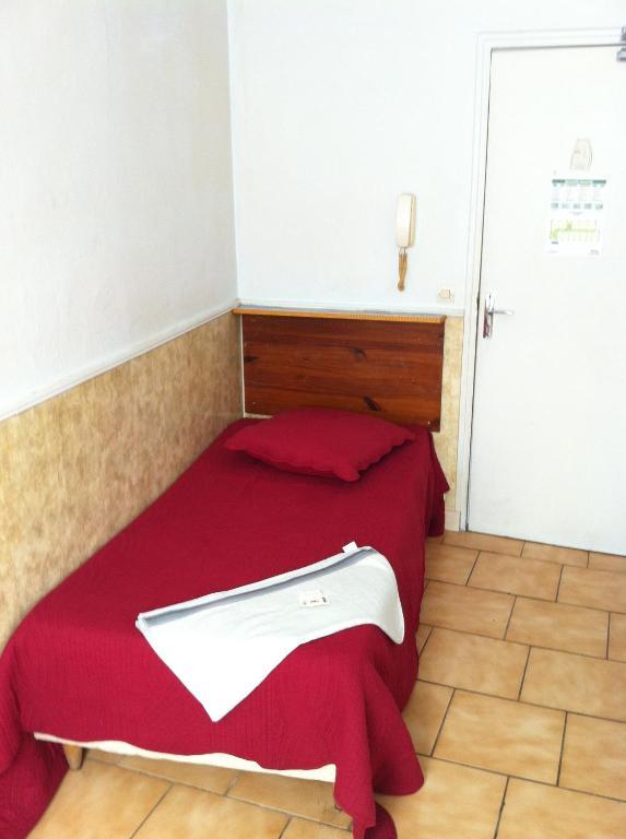 Hipotel Paris Bordeaux Menilmontant Oda fotoğraf